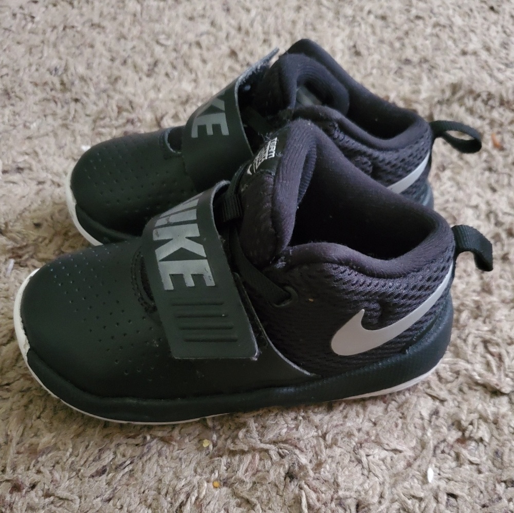Boy's Nike's